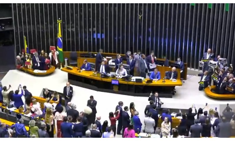 Senado aprova projeto que amplia limite do MEI e perdoa dívidas de inadimplentes