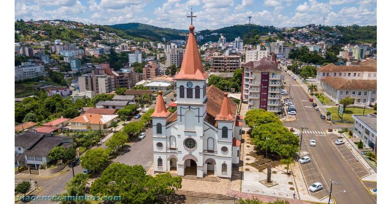 Servidora é desligada após deixar bebê de 1 ano sem comida em creche em SC