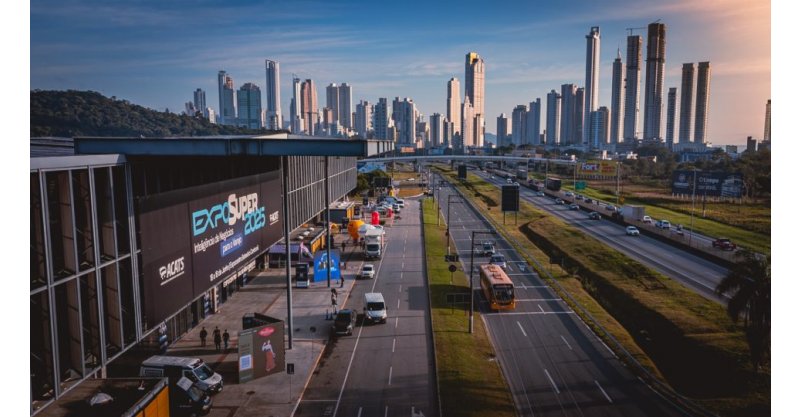 Supermercadistas/todas as regiões/Brasil se mobilizam para/ExpoSuper 2026/levam milhares/profissionais/Balneário Camboriú na próxima semana