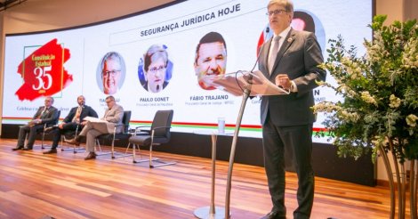  FLORIANÓPOLIS / PGR destaca importância do legislador na segurança jurídica