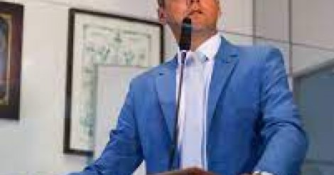 Garopaba / Prefeito do município, Júnior de Abreu Bento, é Indiciado por Crimes Contra a Administração Pública