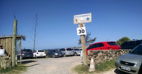  Imbituba / Praia do Rosa / Funcionário de vigilância que presta serviço à Prefeitura é agredido ao tentar liberar trânsito