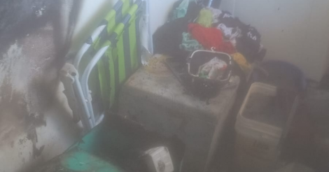 Imbituba / Vela causa incêndio e danifica residência no município