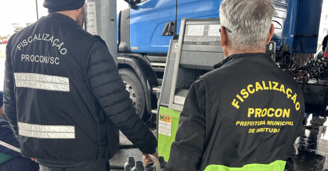 Ação conjunta realiza fiscalização em postos de combustíveis de Imbituba