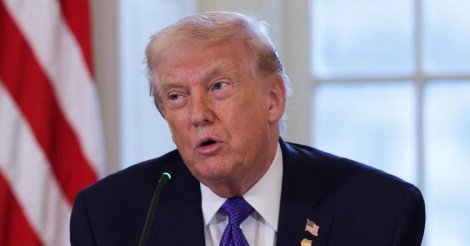 Após derrota na Suprema Corte, Trump diz que vai aumentar para 15% tarifas de importação