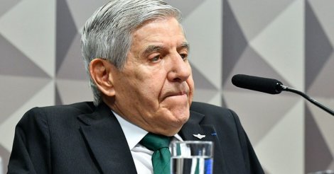 Augusto Heleno tem prisão domiciliar concedida por Moraes após laudo da PF