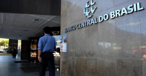 Banco Central aumenta taxa básica/juros para 14,25%/maior patamar desde governo Dilma, e indica próximo aumento menor