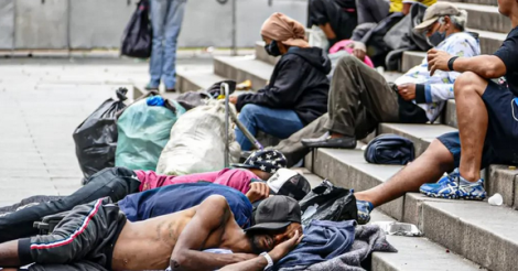 Brasil se aproxima de 390 mil pessoas em situação de rua e acende alerta social
