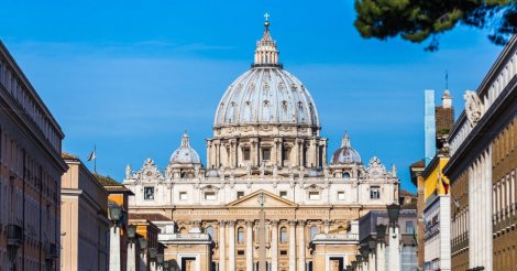 Cardeais entram em reclusão antes do conclave para eleger novo papa