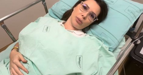Deputada Caroline de Toni é internada às pressas após ser atacada por cão em SC