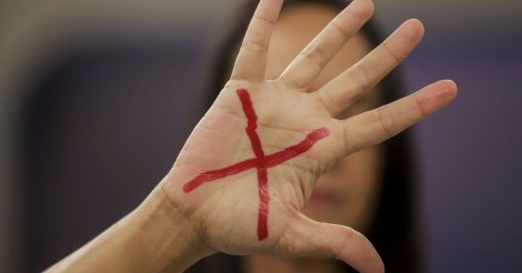 Duas tentativas de feminicídio em menos de 24 horas na região SUL
