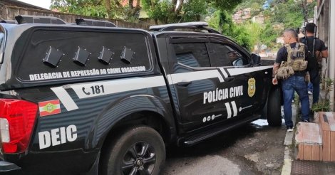 Estagiária da Justiça Federal acessa investigação sigilosa e acaba presa em SC