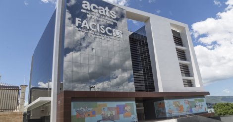 FACISC faz dura crítica à tributação sobre investimentos que afeta construção civil e agro