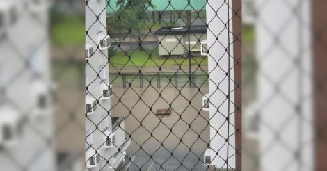 Forte chuva causa alagamentos/cidade/Sul/SC/Ruas/Criciúma ficaram 