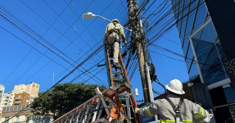 Garopaba / Celesc é condenada a indenizar consumidores e realizar melhorias no fornecimento de energia no município