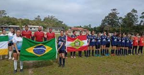 Garopaba sediará etapa estadual do Moleque Bom de Bola com 32 equipes