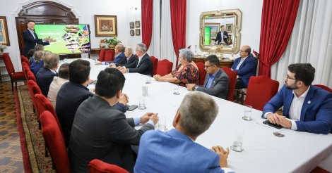 Governador de SC zera imposto de arroz, feijão e farinhas
