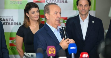 Governador Jorginho Mello vai buscar reverter federalização do Porto de Itajaí na Justiça