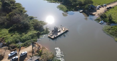 Imbituba / Balsa do Sambaqui é interditada após rompimento de cabos 