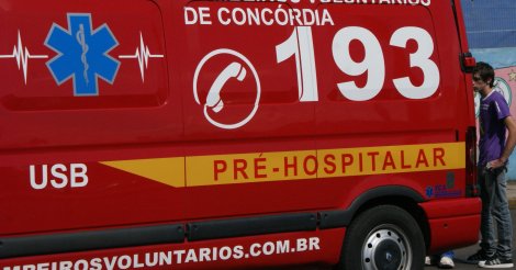 IMBITUBA / Bombeiros atendem ocorrências de agressão e acidentes de trânsito na cidade