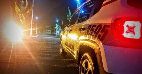 IMBITUBA / Carro furtado/clonado é apreendido pela PM  no município/homem/adolescente de apenas 14 anos são detidos