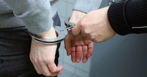IMBITUBA / Foragido por estupro vulnerável é capturado em frente de casa/no mesmo bairro onde cometeu/crime hediondo