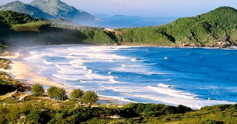 IMBITUBA / Praia do Rosa está entre/10 praias “desconhecidas” mais bonitas do planeta/diz jornal britânico