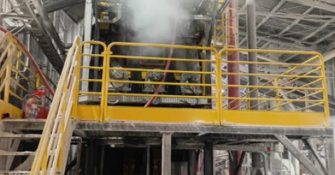 Incêndio atinge esteira e queimador em empresa de Imbituba