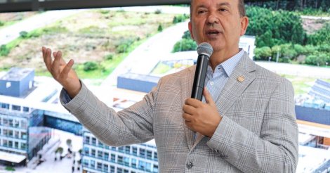 Jorginho Mello critica governo Lula sobre tarifaço: ‘não adianta fazer politicagem’
