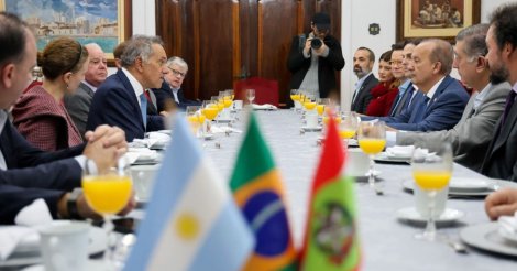 Jorginho Mello se aproxima do governo Milei e quer ampliar turismo: ‘SC vira extensão do país’