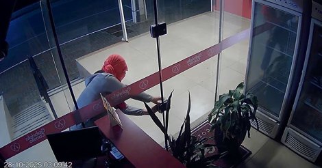 LAGUNA / Criminoso tenta invadir estabelecimento comercial no Mar Grosso