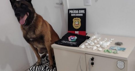 LAGUNA / Lavação de veículos é alvo de operação e homem é preso por tráfico