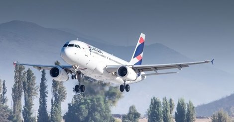 Latam escala tripulação 100% gaúcha em seu primeiro voo na reabertura do aeroporto de Porto Alegre