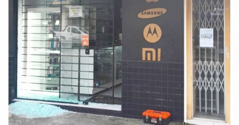 Loja de celulares é arrombada durante a madrugada no Centro de Imbituba