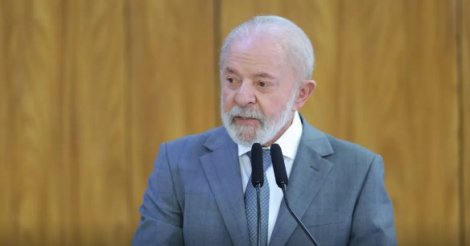 Lula veta aumento de número de deputados na Câmara