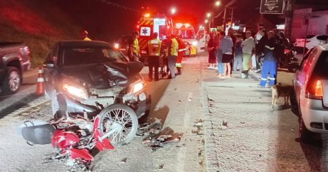 Motociclista fica ferido após colisão frontal na marginal da BR-101, em Imbituba