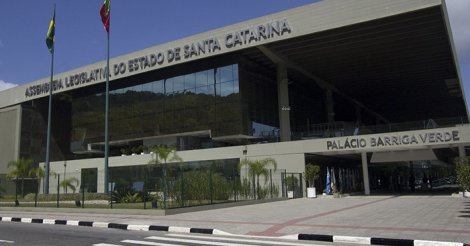 Número de candidaturas para deputado estadual cai 33,8%