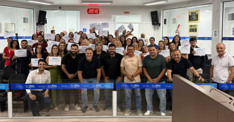 Novos professores efetivos tomam posse e reforçam a educação pública de Imbituba