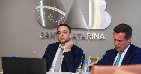 OAB/SC reage contra/blindagem de ministros pelo STF e o aumento do fundo partidário pelo Congresso Nacional para R$ 4,9 bi