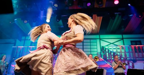 Oktoberfest em Blumenau: guia para curtir a maior festa alemã das Américas
