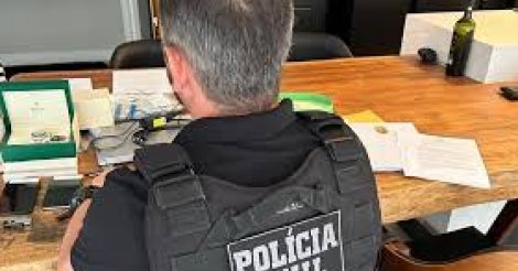 Operação em SC prende pastor e ex-servidor por desvio de recursos
