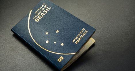 Possível suspensão de vistos dos EUA pode gerar forte impacto econômico, diz especialista
