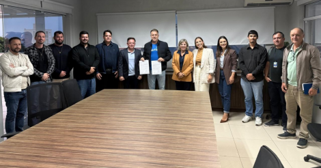 Prefeitura de Imbituba assina ordens de serviço para modernização do georreferenciamento do município