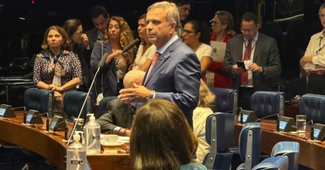 Rogério Marinho apoia teto do MEI, mas acusa Lula de agir por ‘desespero’ a dias do 2º turno