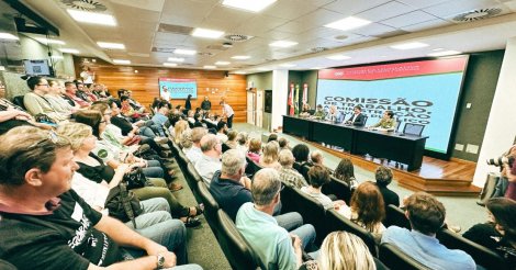 Santa Catarina teve redução no serviço público, mostra estudo divulgado na Alesc