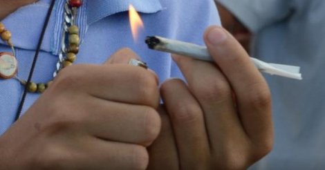 STF mantém descriminalização do porte de maconha para uso pessoal