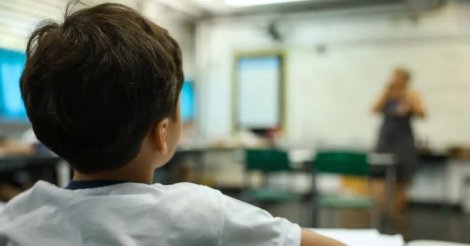 STF suspende lei de Tubarão que proibia ensino sobre identidade de gênero nas escolas