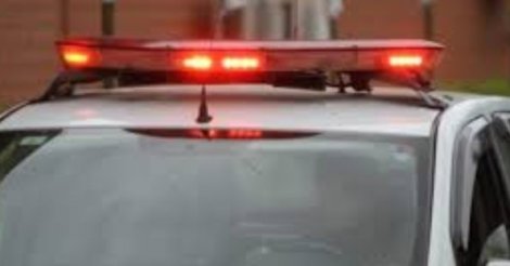Suspeito descumpre medida protetiva e tenta desarmar policial em Imbituba