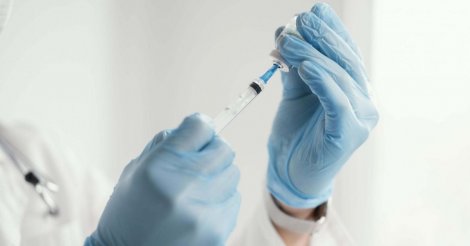 Vacina inédita contra o câncer de mama mostra eficácia de 75% e surpreende cientistas