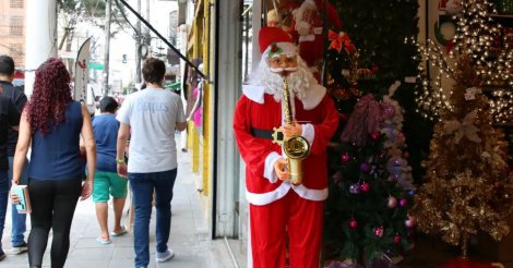 Vai pesar no bolso: catarinense deve gastar quase meio salário mínimo em compras de Natal